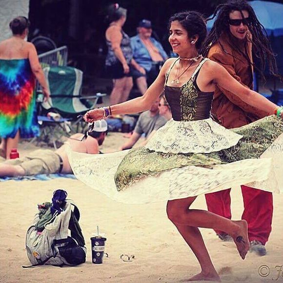 Meet your Posher, Carrissa - Picture 1 of 1